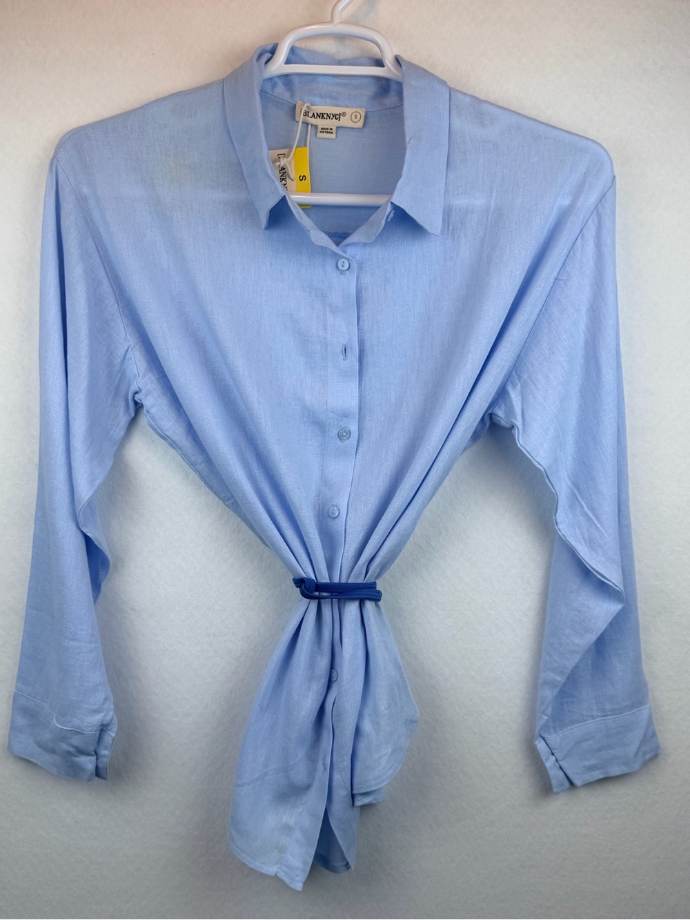 Blank NYC Pale Blue Lightweight Womenβs Button-Down Shirt Size S